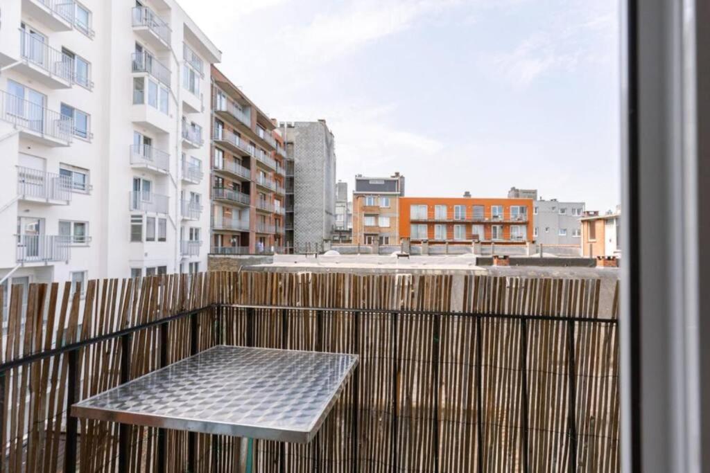 Hugo By The Harbor, Light-Filled And Centrally Located Apartment - Free Parking ออสเทนด์ ภายนอก รูปภาพ